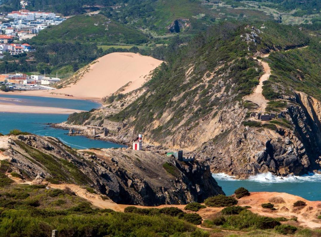 Kampaoh Sao Martinho Do Porto São Martinho do Porto Exterior foto